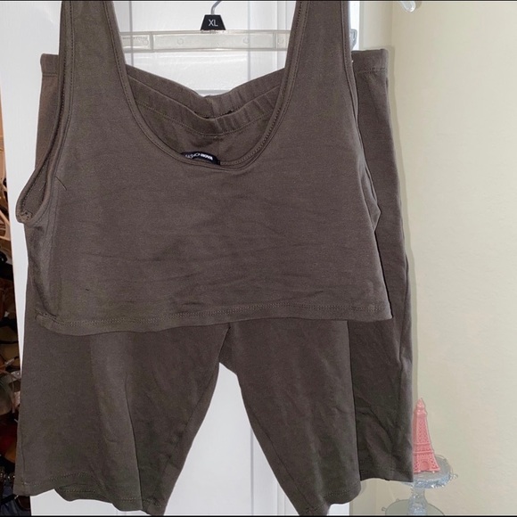 Fashion Nova Curve Bondoc Biker Short Set - Picture 3 of 4